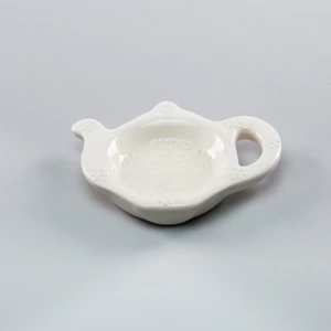 kis-teafiltertarto-feher-irokas