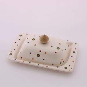 Szögletes vajtartó pöttyös